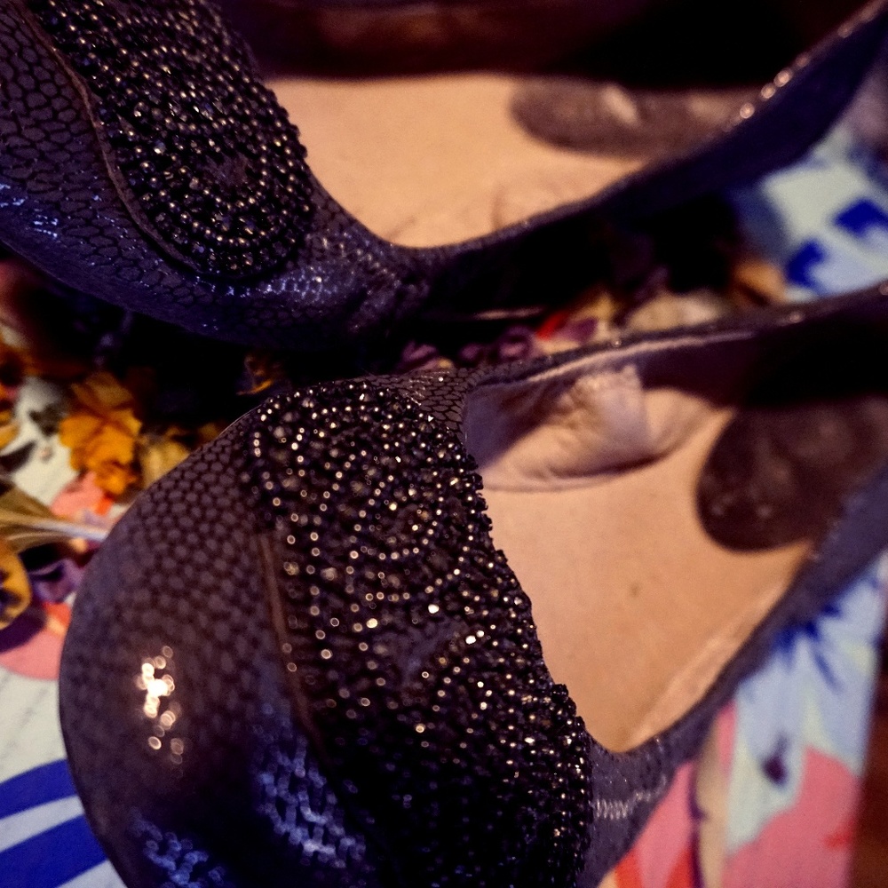 Gray Antonio Melani Ballet Flats